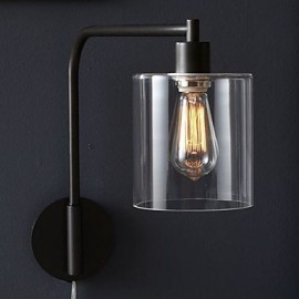 Moderne Wandleuchte mit 60 W und trommelförmigem Glasschirm