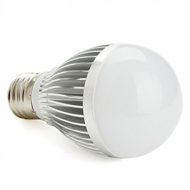 Dimmbare E27 6W LED Kugelbirne mit natürlichem warmweißem Licht (85 265 V)